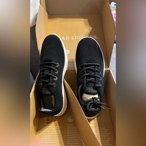 Brand new in box Allbirds - black Tree Runners